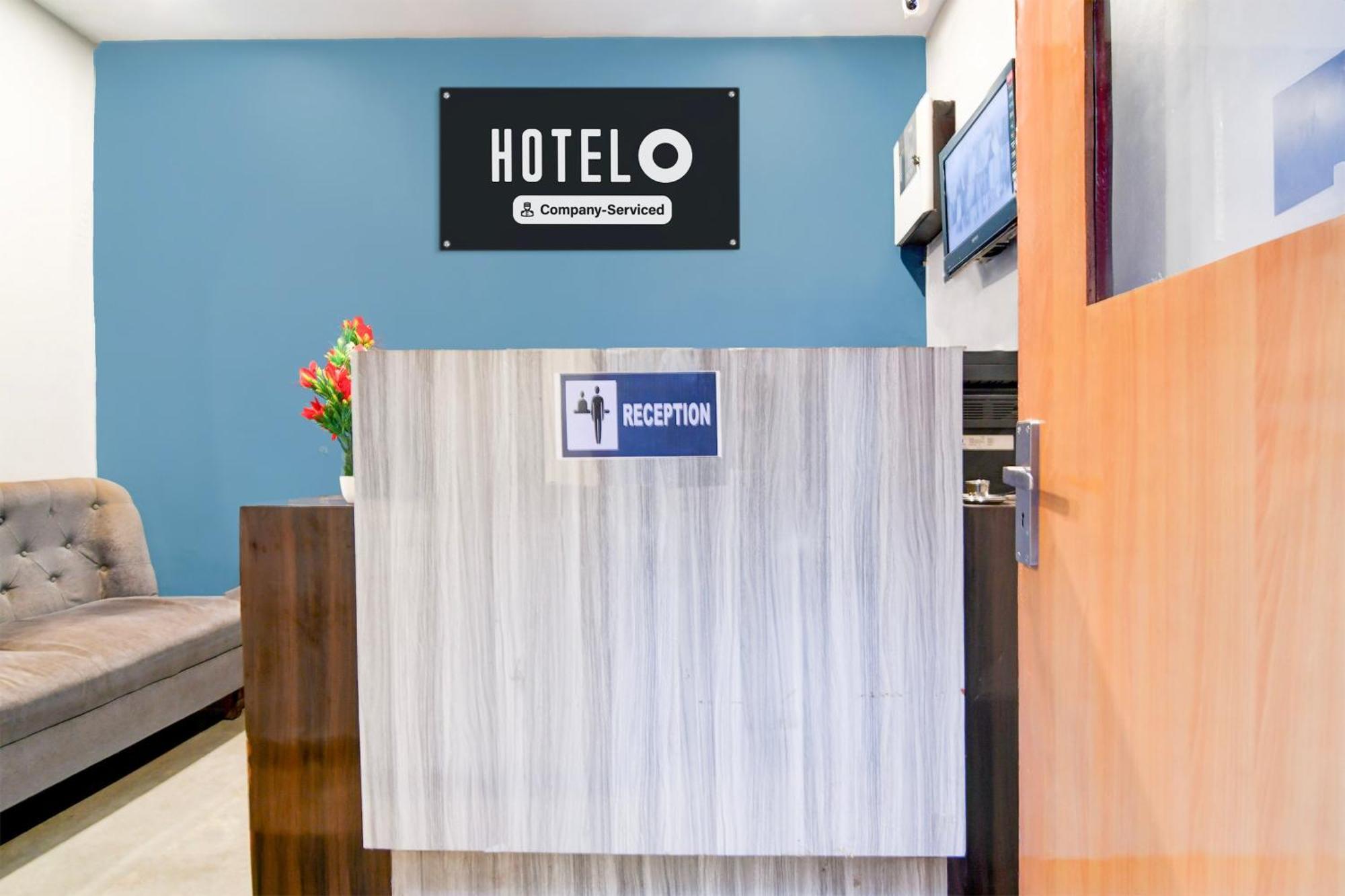 Super Hotel O Picnic Garden Formerly Amaris Stay Kolkata Exterior photo